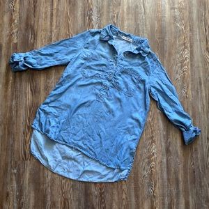 Cupid’s Diary Blue Chambray High Low Top